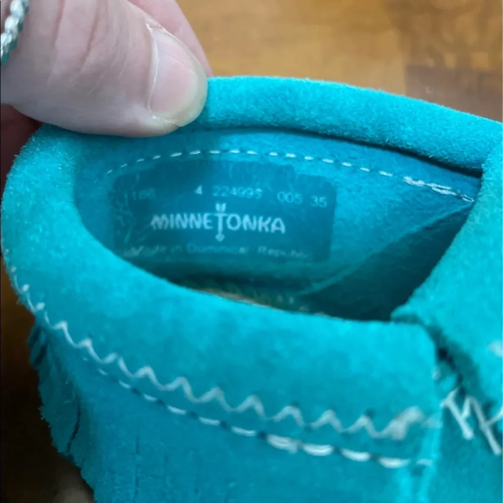 Minnetonka size toddler